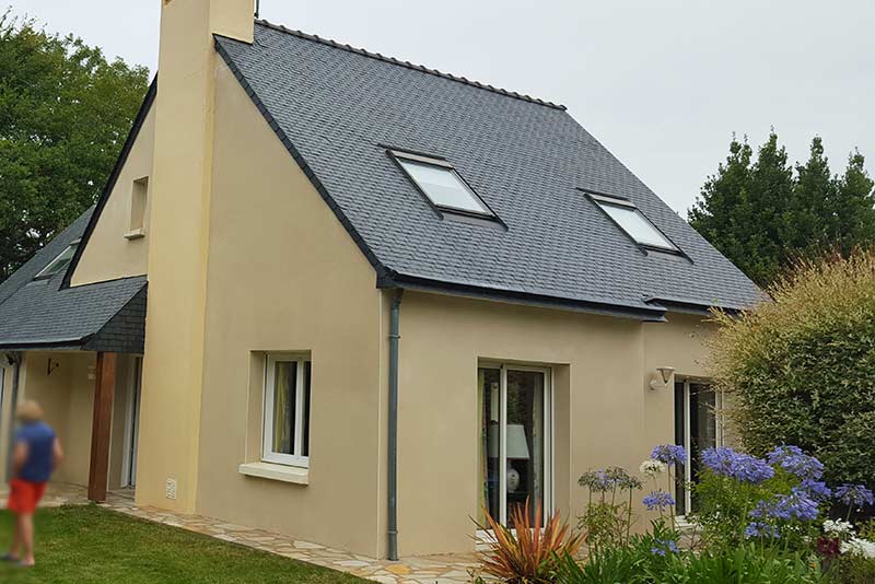 NCJ Habitat : Fabien NICOLAS sur Lorient (56) : Artisan couvreur façadier dans le Morbihan (56) et le Finistère (29) : Expert en travaux de nettoyage démoussage peinture hydrofuge toiture, couverture, zinguerie, ravalement peinture façade et nettoyage des extérieurs. 